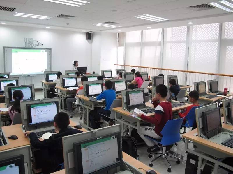 禪城區(qū)小學生家長必看 青少年C++編程快速入門及網(wǎng)絡投資管理咨詢公益培訓